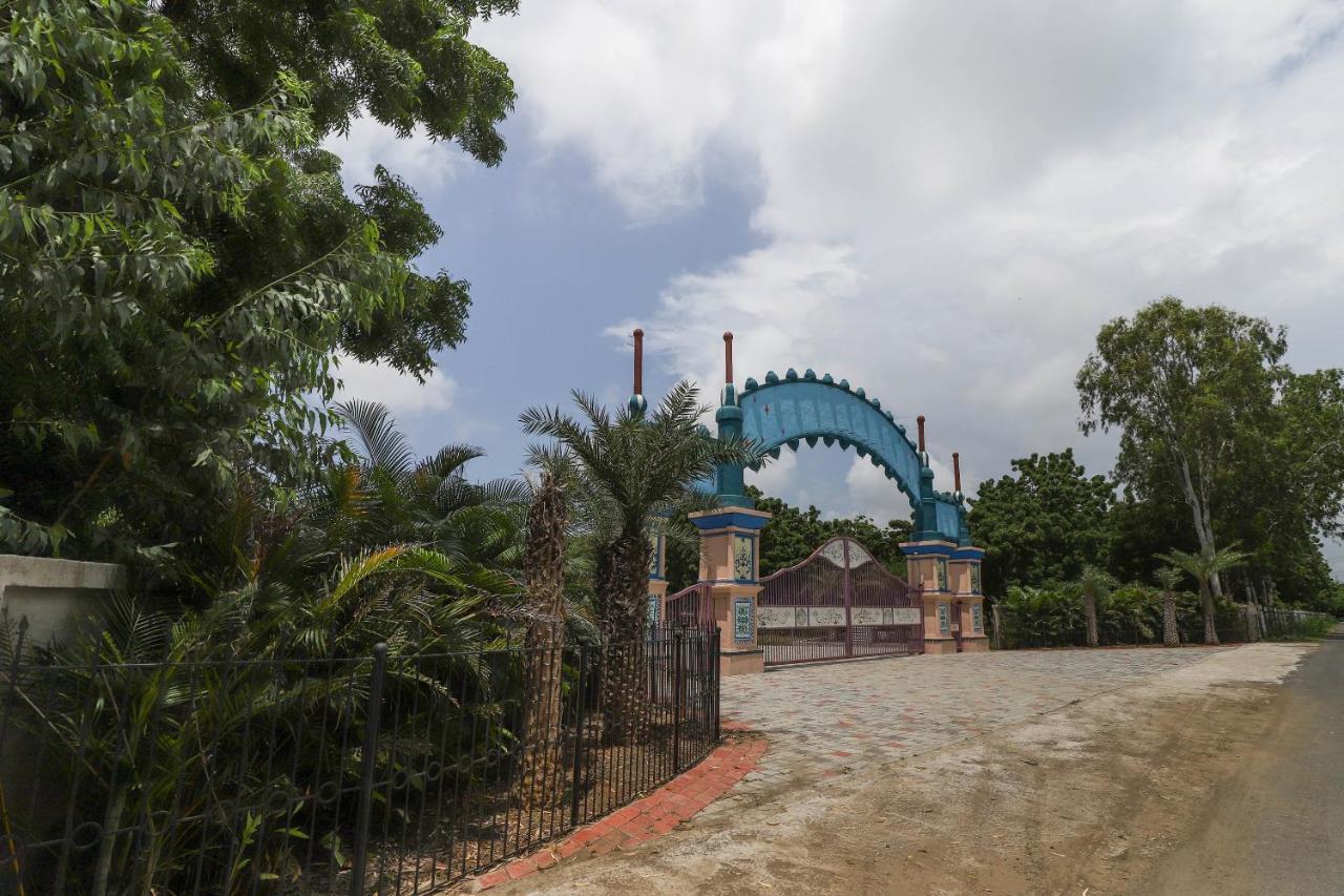 Capital O 49279 Chhab Chhaba Chhab Water Fun Park & Resort Damka Eksteriør billede